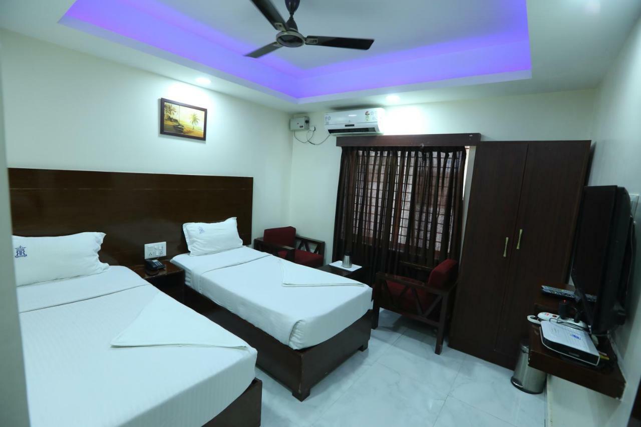 Hotel Rr International Бангалор Экстерьер фото